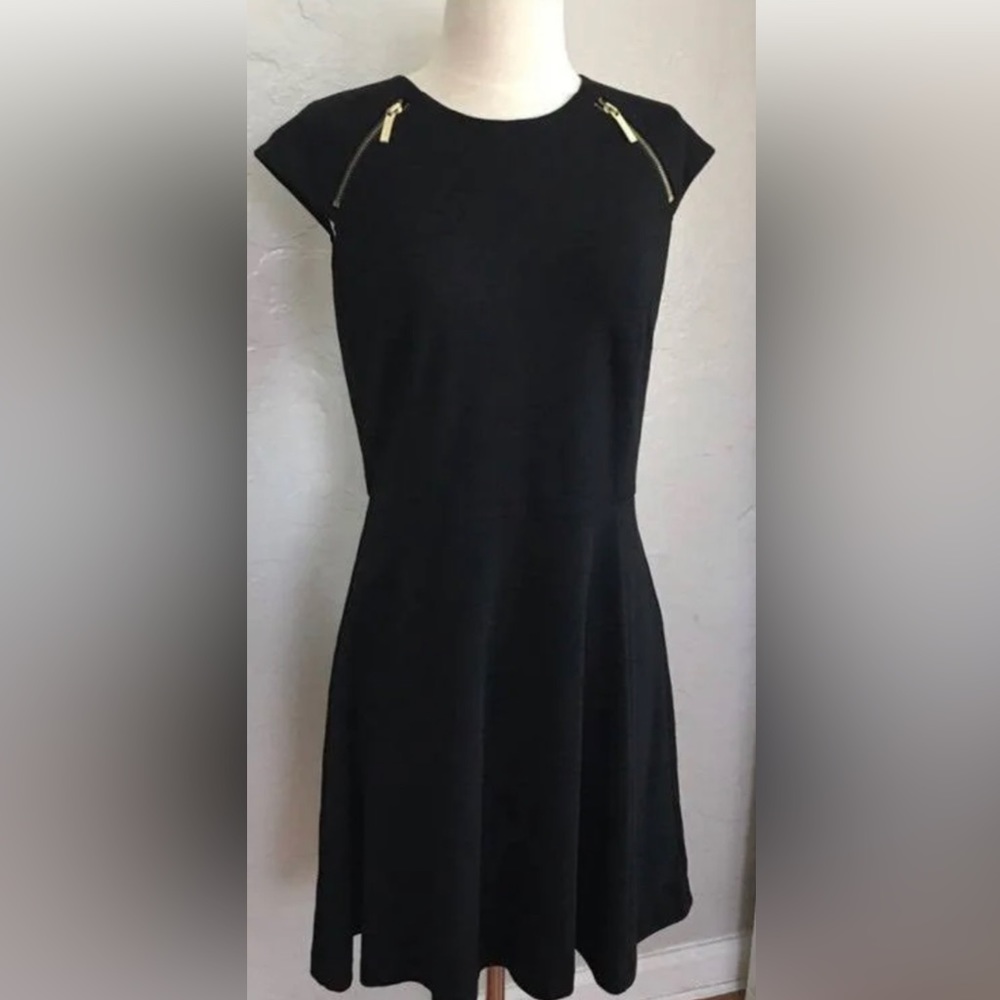MICHAEL Michael Kors Black Dress Zipper Details size 8
